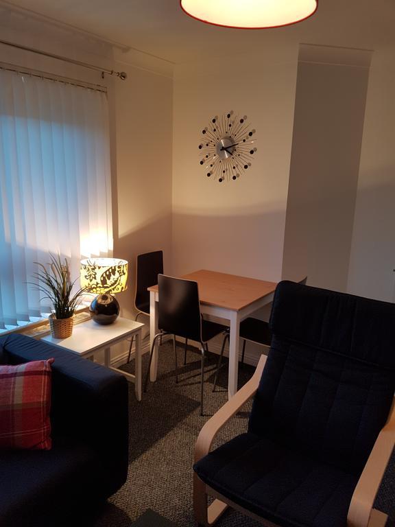 Bathgate Contractor And Business Apartment Екстериор снимка